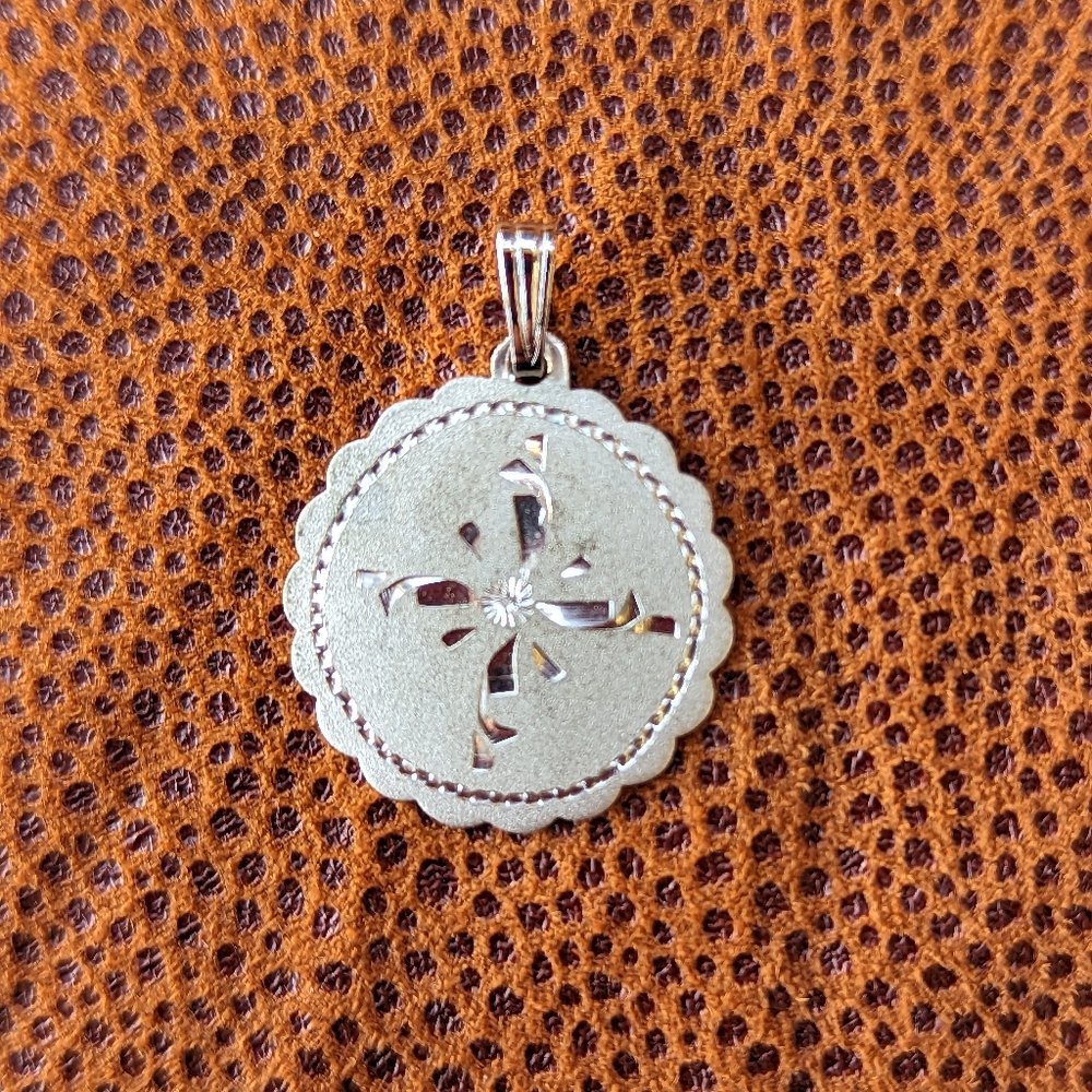 Vintage Sterling Silver Pendant